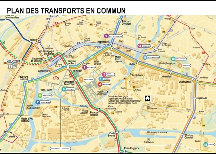 Cosy Centre アパート *