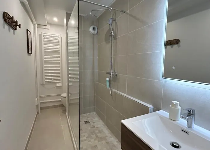 Cosy Centre アパート *